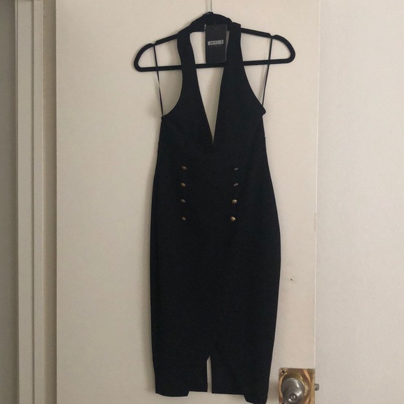 ❌SOLD❌NWT Button Detail Halter neck Bodycon Dress - Picture 3 of 7